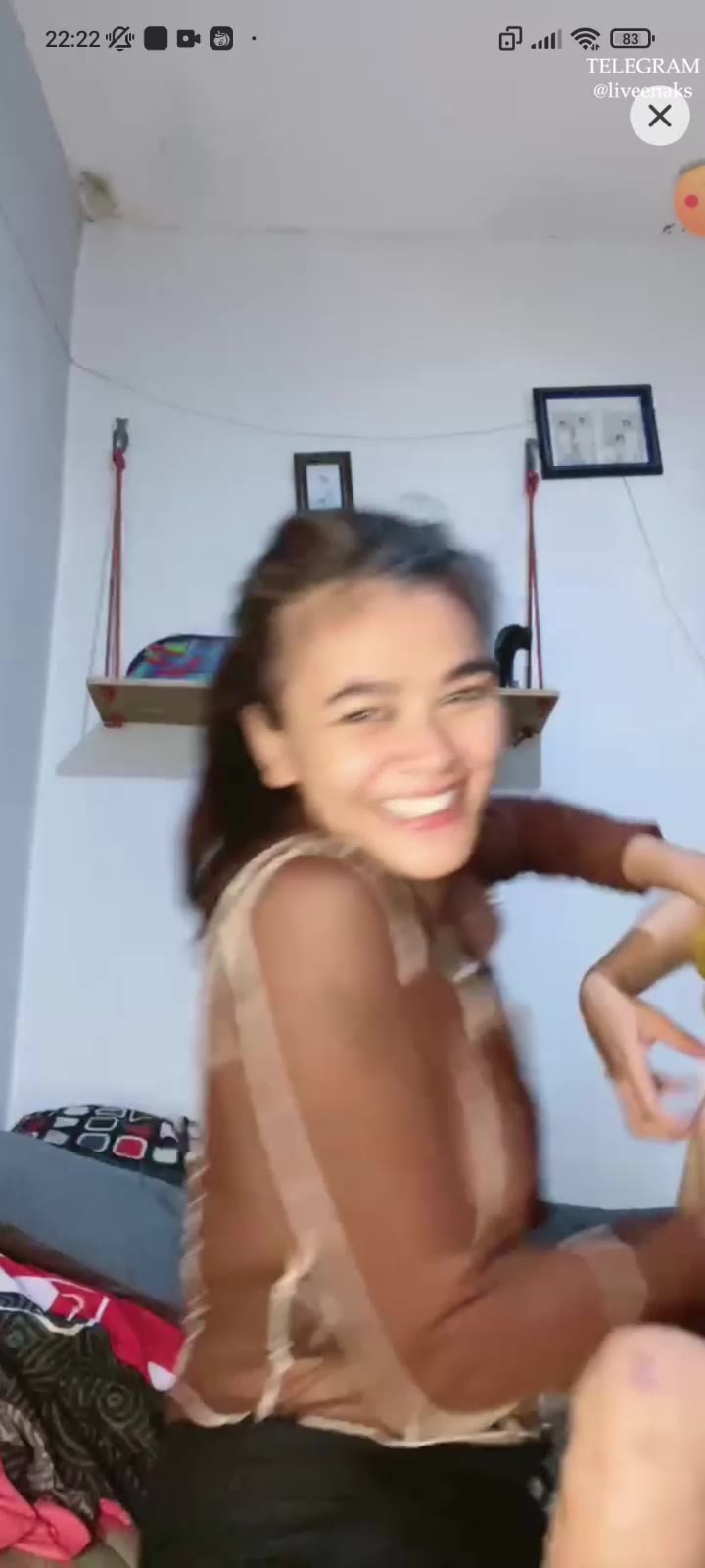 Duo Lesbi Pamer Toket Saling Berciuman Dream Live